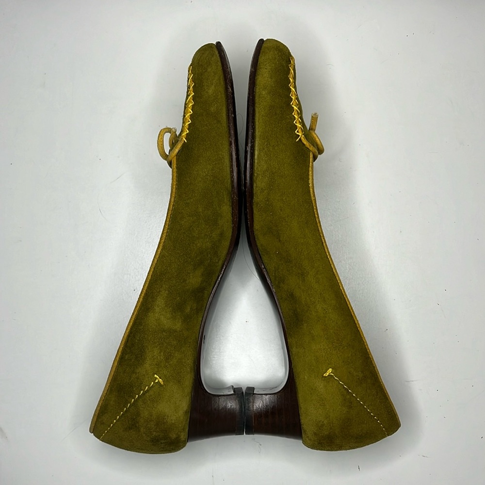 Rangoni Italian Soft Suede Leather Sophisticated  Women’s Slip On Size 6.5 B